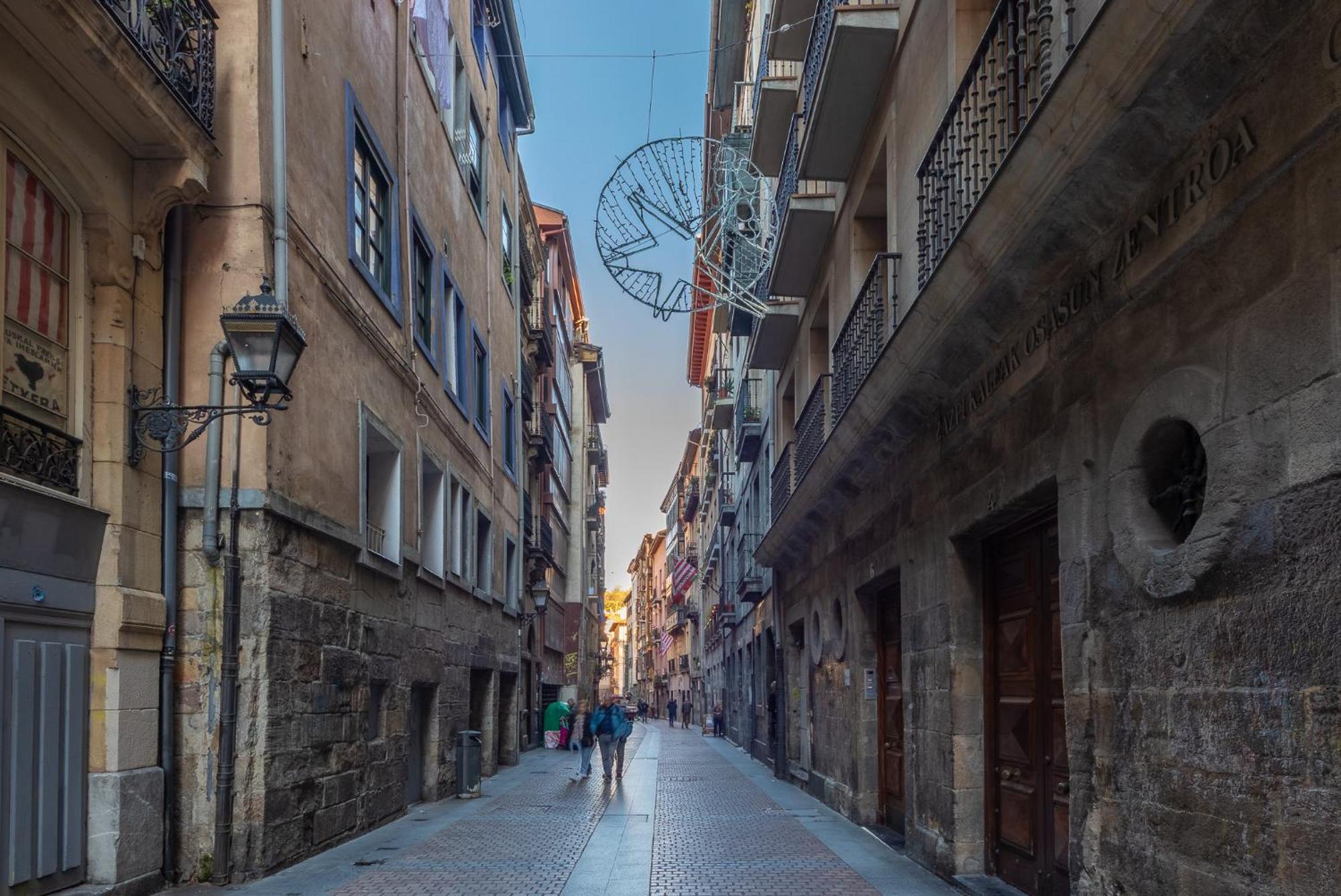 Apartamento Centrico Casco Viejo Bilbao Dış mekan fotoğraf