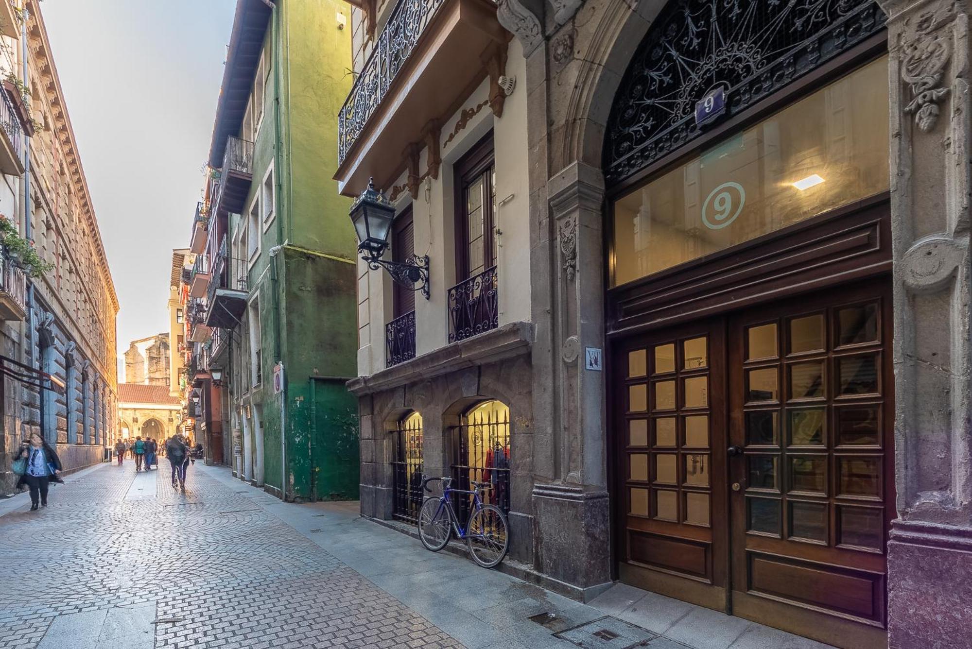 Apartamento Centrico Casco Viejo Bilbao Dış mekan fotoğraf